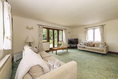 3 bedroom bungalow for sale - Lewes Road, Little Horsted