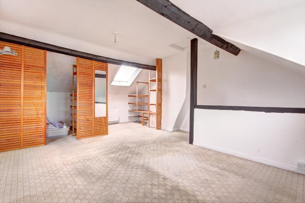 Attic Room.jpg