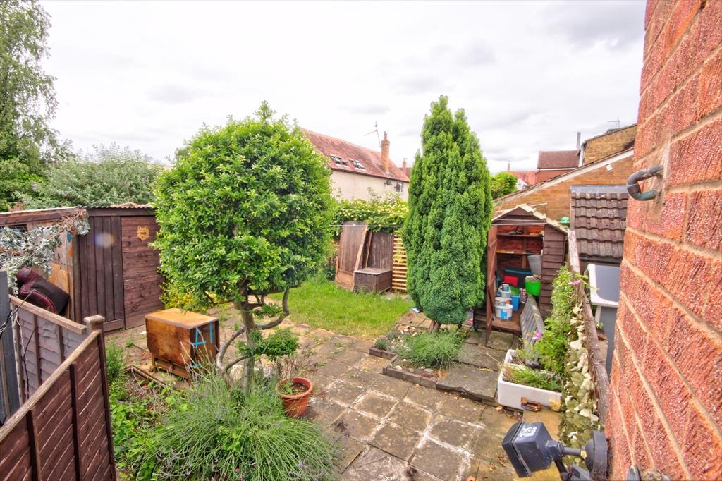 Garden 2.jpg