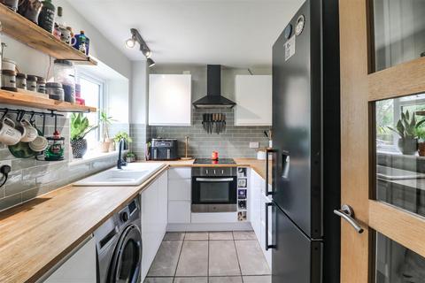 5 Radburn Close, Harlow, CM18 7EB