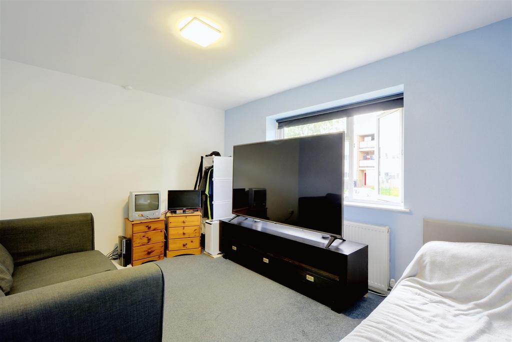 Bedroom 2 1.jpeg