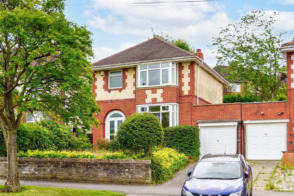 Manchester Road, Crosspool, Sheffield 3 bed detached house for sale £