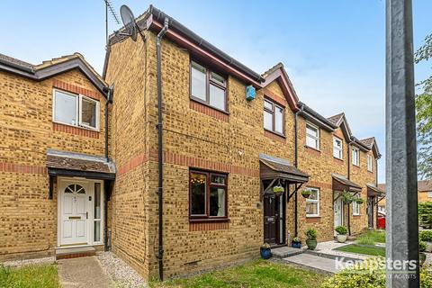 46 Oakley Close, Grays, RM20 4AN