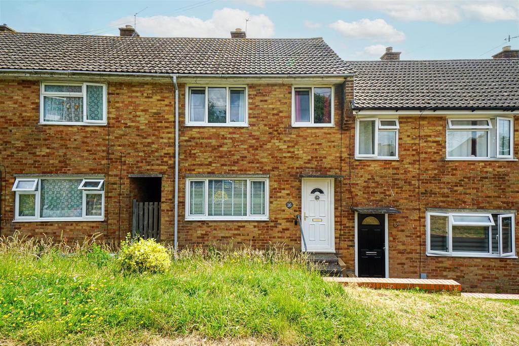 Chiltern Drive, Hastings 3 bed terraced house for sale £235,000
