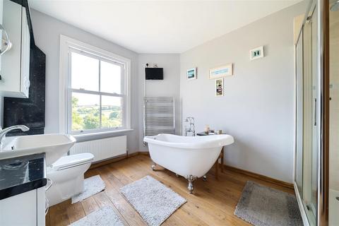 Penmead Bakers Hill, Tiverton, EX16 5NE