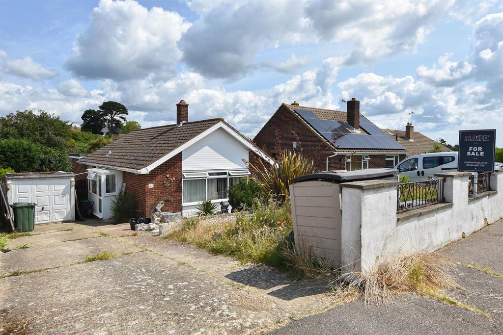Seabourne Road, BexhillOnSea 3 bed detached bungalow £400,000