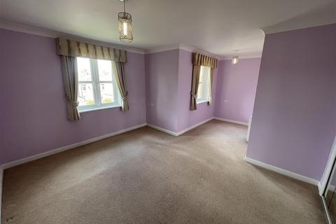 2 bedroom apartment for sale, Fairweather Court, Darlington