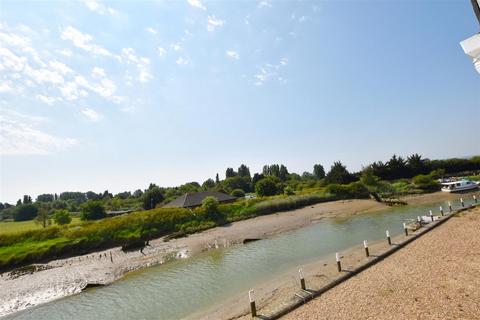 1 bedroom apartment for sale, Rock Channel Quay, Rye