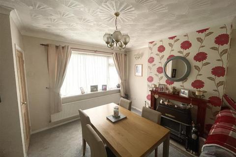 53 Capel Road, Clydach, Swansea, SA6 5PZ