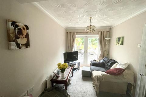 53 Capel Road, Clydach, Swansea, SA6 5PZ