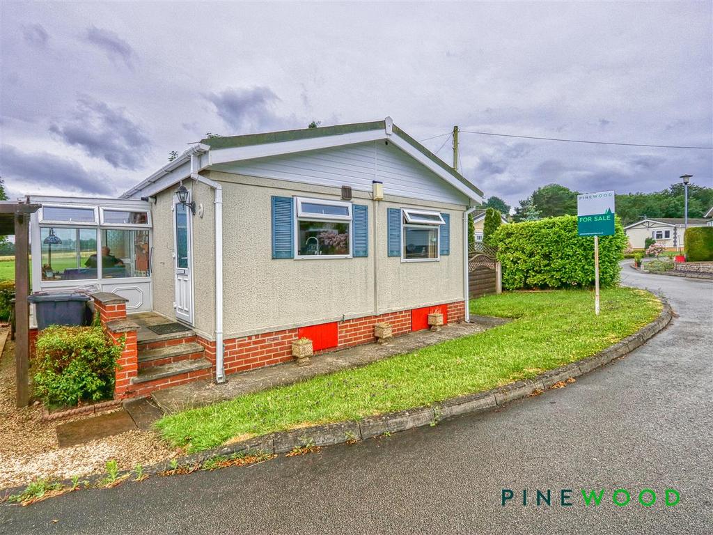 Mill Lane, Chesterfield S42 2 bed detached bungalow for sale £140,000