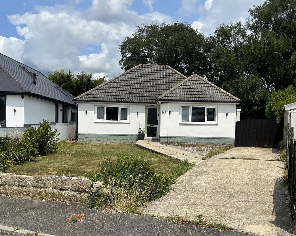 Borley Road, Creekmoor, Poole, BH17 3 bed detached bungalow for sale