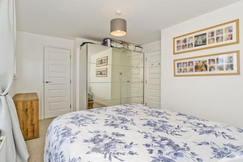 78 Clippens Drive, Edinburgh, EH17 8TU