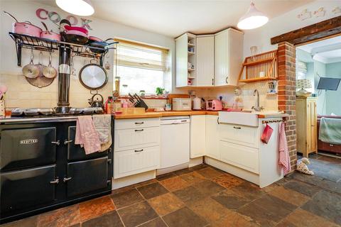 18 Knowles Meadow, Hill Brow, Liss, GU33 7QW