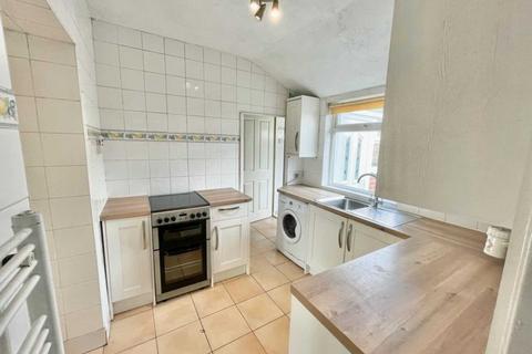 2 bedroom terraced house to rent, West Terrace, Choppington NE62