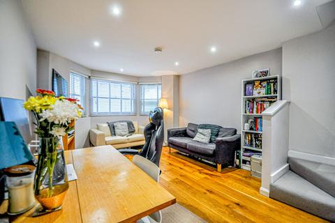 1 bedroom maisonette to rent, 358 Goldhawk Road, Hammersmith W6