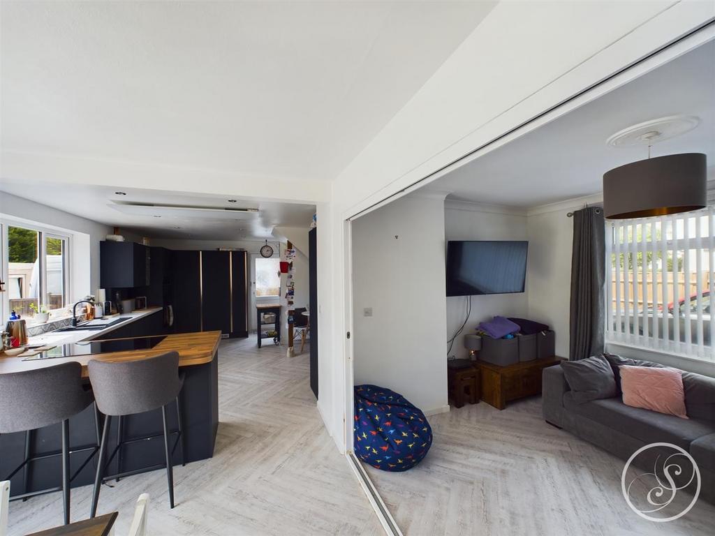Reception Room / Kitchen / Dining