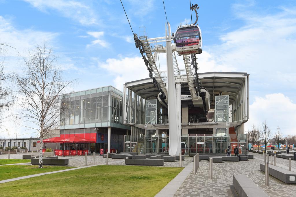 Emirates Cable Car.jpg