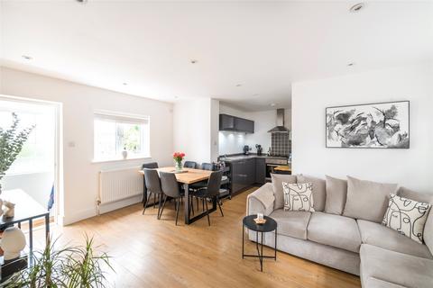 1 bedroom maisonette for sale, Somerset Road, Redhill, Surrey, RH1