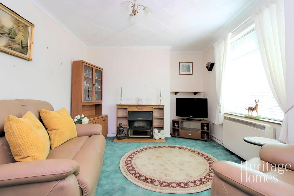 Sandy Lane, Norwich, NR1 2AB 2 bed flat £130,000