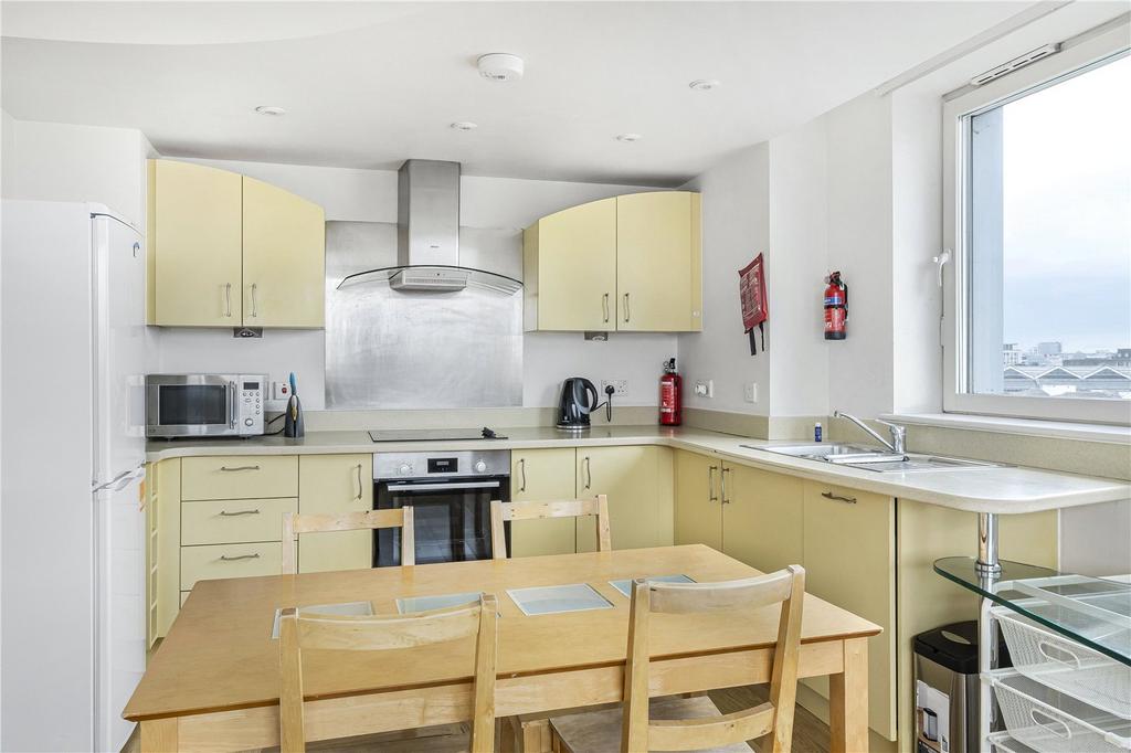 Kitchen/Reception