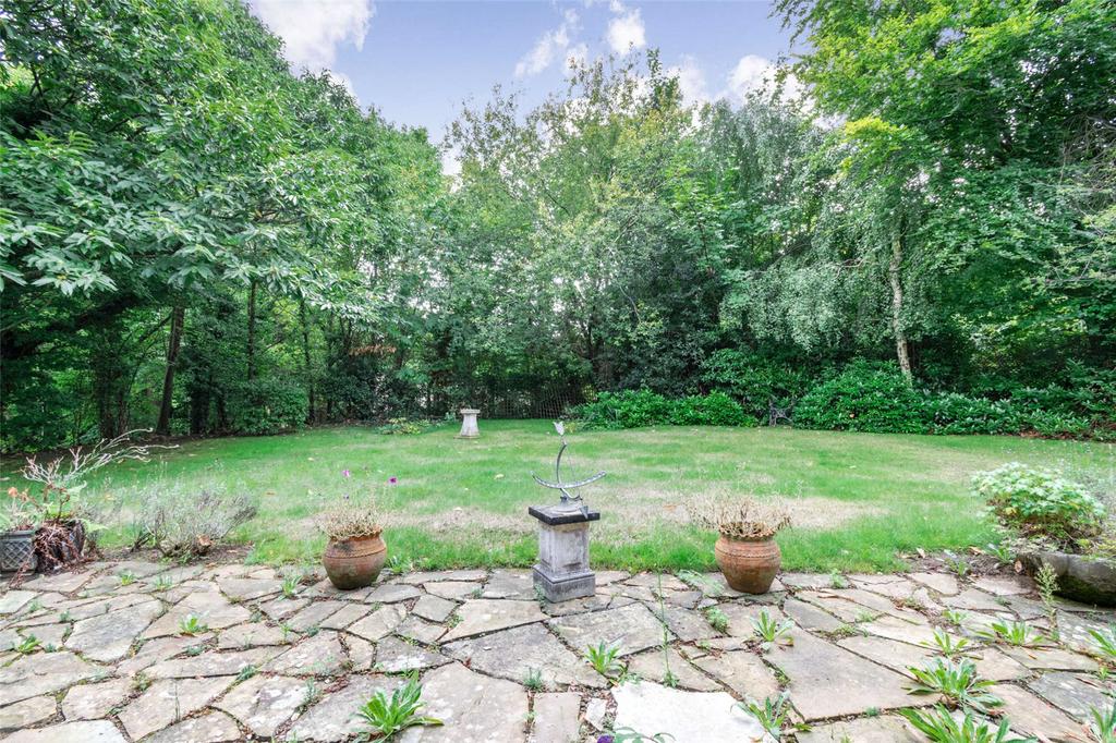 Wildernesse Mount, Sevenoaks, Kent 5 bed detached house for sale £1,000,000