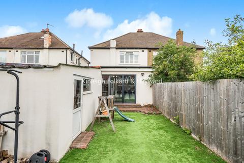 3 Constance Crescent, Bromley, BR2 7QH