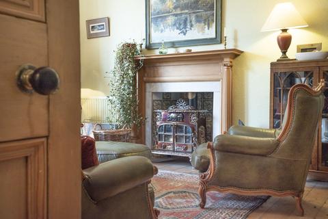 Rosemount Pittenzie Road, Crieff, PH7 3JN