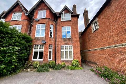 2 bedroom apartment for sale, Epsom Road, Guildford, Surrey, GU1