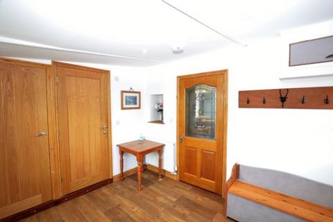 3 bedroom farm house to rent, Berry Down Farm House, St Neot, PL14 6QQ