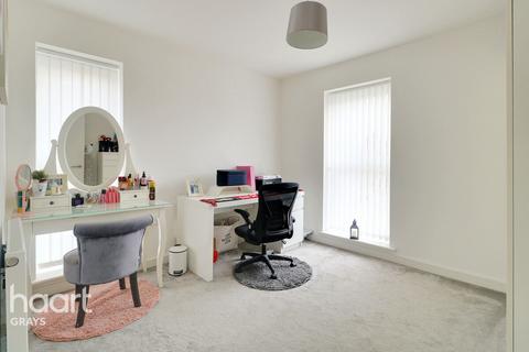 37 Bata Mews, East Tilbury, Tilbury, RM18 8FR