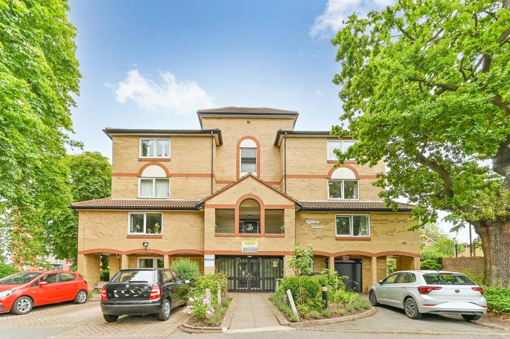 Fairfield Path, Central Croydon, Croydon, CR0 1 bed flat for sale £