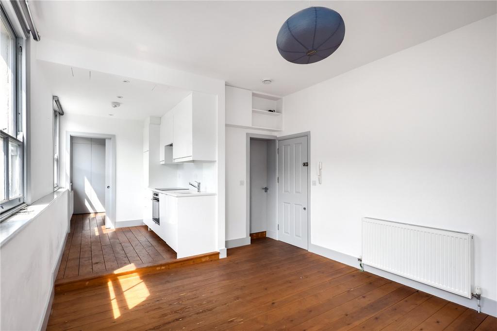 Living Room/Kitchen