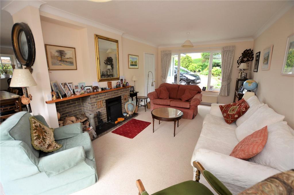 Snatts Road, Uckfield, East Sussex, TN22 4 bed detached house £675,000