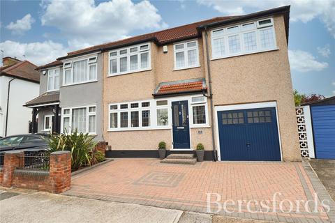4 bedroom semi-detached house for sale, Staverton Road, Hornchurch, RM11