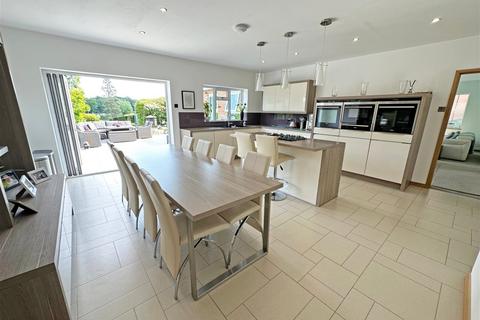 26 Malthouse Lane, Earlswood, Solihull, B94 5RY