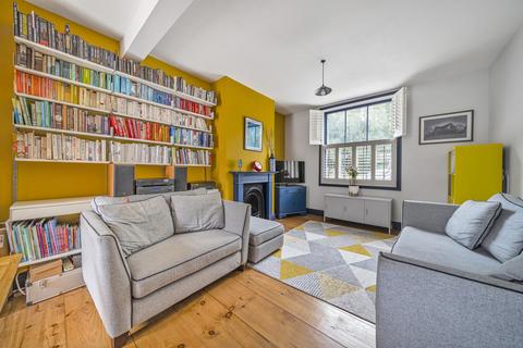 98 Albany Road, London, SE5 0DA