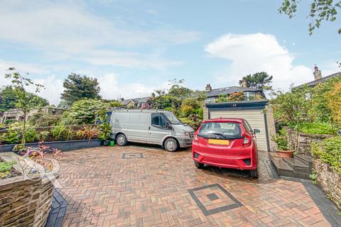 14 Buxton Road, Furness Vale, High Peak, SK23 7PF