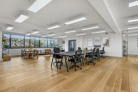 Office to rent, Office (E Class) – 19-20 Berners Street (3rd Floor), Fitzrovia, London, W1T 3NW