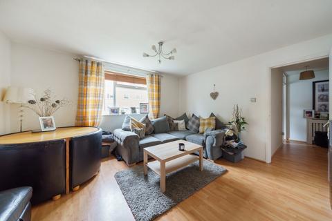 19 Cobblers Close, Farnham Royal, Slough, SL2 3DT