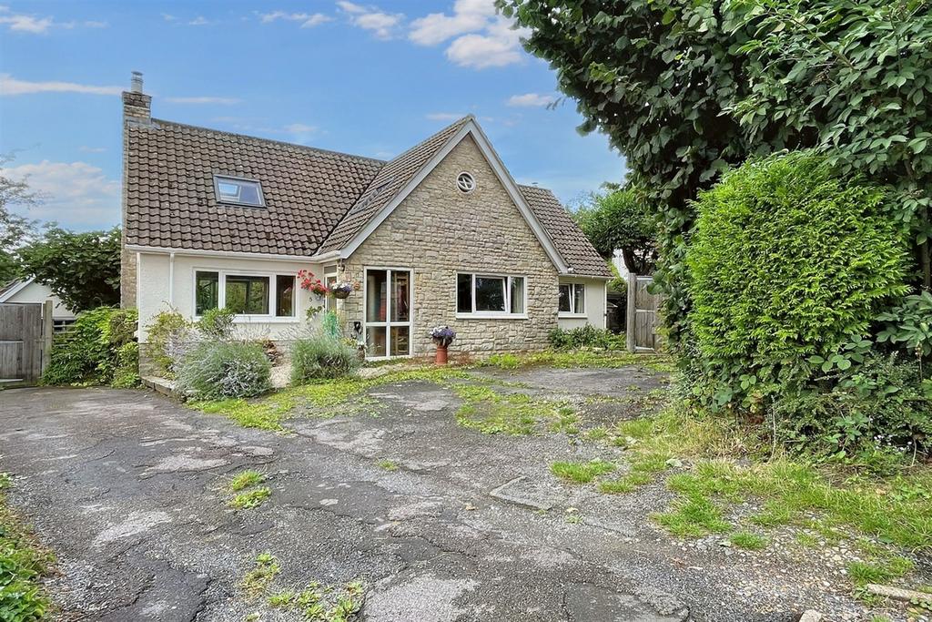 Chandlers Ford 4 bed detached house for sale £675,000