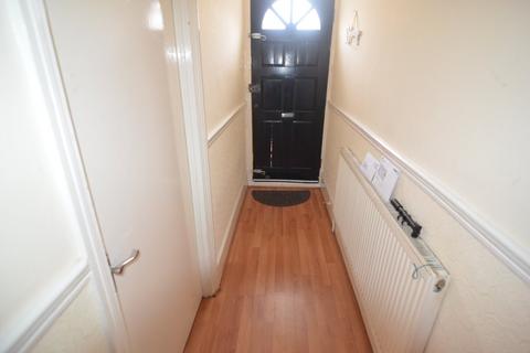 4 bedroom terraced house to rent, Waterloo Road, Leytton
