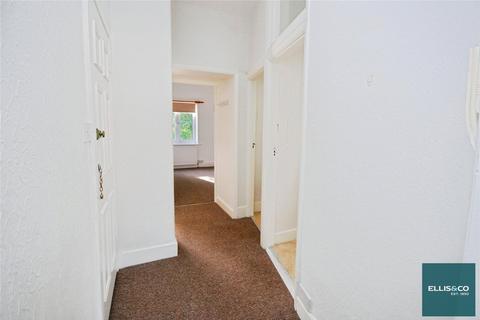 2 bedroom apartment to rent, Woodstock Avenue, Golders Green, NW11