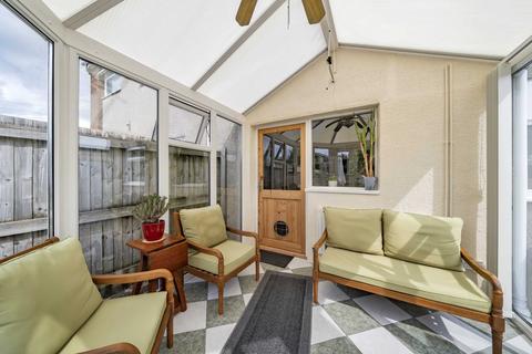 16 Cobb Crescent, Caldicot, NP26 5BY