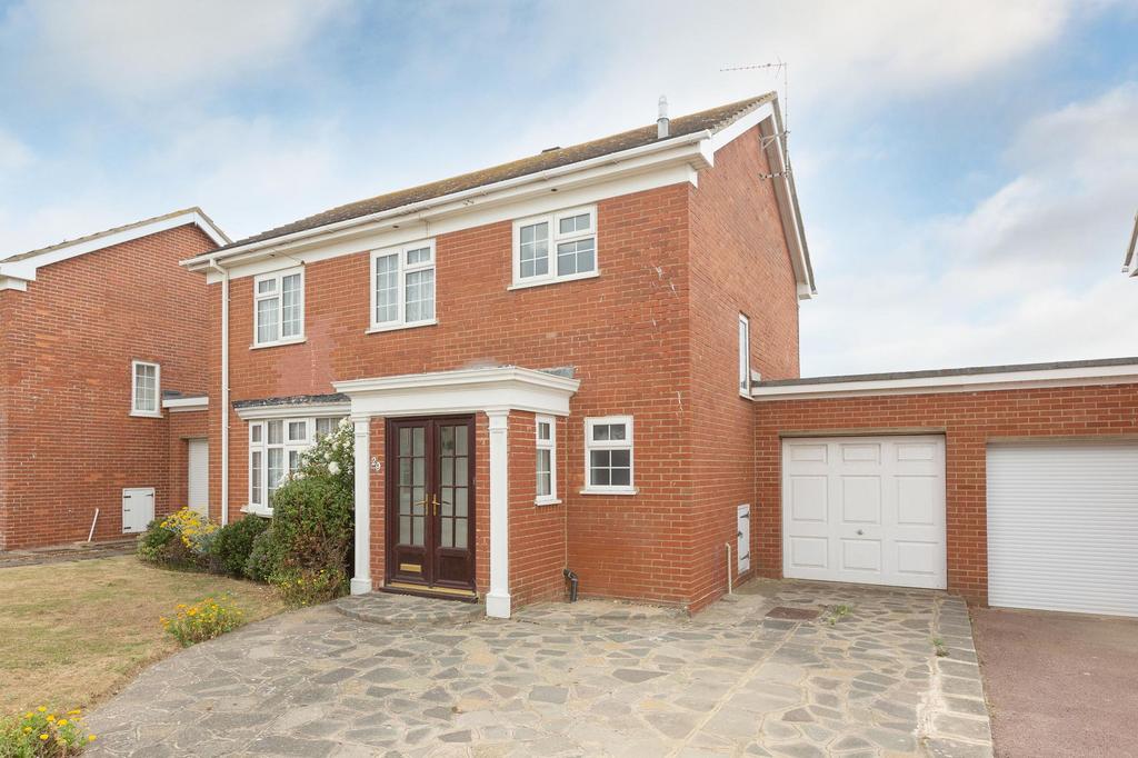 Moray Avenue, Birchington, CT7 3 bed detached house for sale £595,000