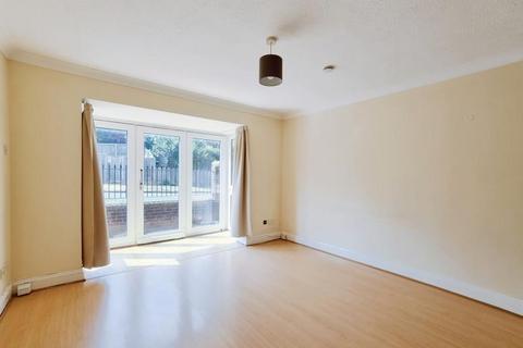 1 bedroom ground floor flat to rent - Tivoli Crescent, Brighton, BN1