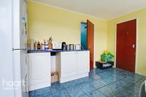 34 Deerhurst Way, Toothill, Swindon, SN5 8AF