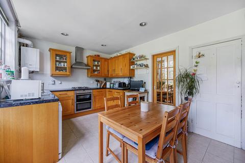 71 Brentham Way, London, W5 1BE