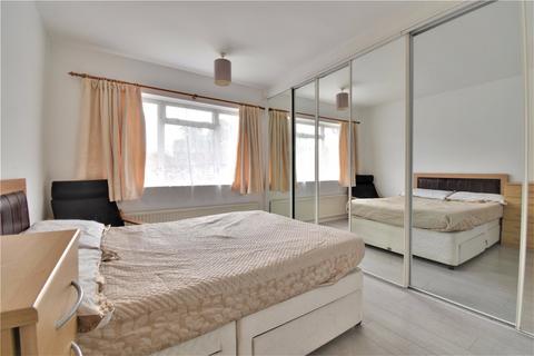 22 Reynards Way, Bricket Wood, St Albans, AL2 3SF