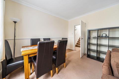Flat 2, 31 Oakden Street, London, SE11 4UQ